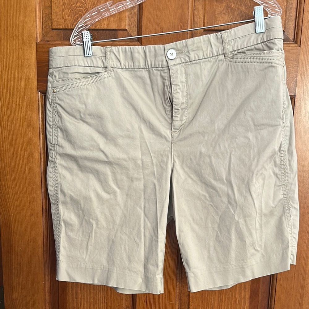 Intro. Women's Tan Flat Front Shorts